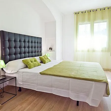 Lavander Sitges